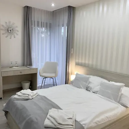 Apartment Amira & Wellness *
