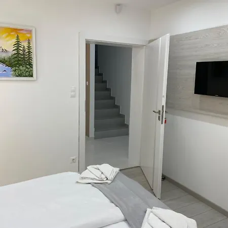 Amira & Wellness Apartment