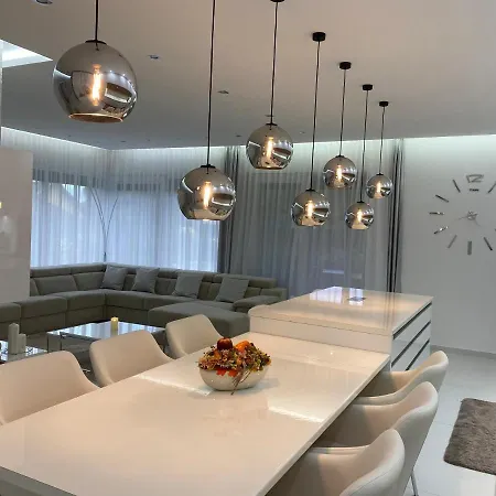 Amira & Wellness Nagykallo