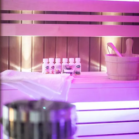 Amira & Wellness *